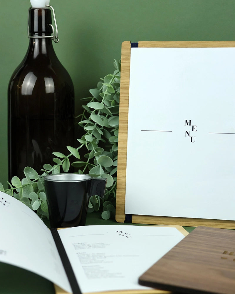 Porte Menu en bois A5 « Le Demi Tendu »