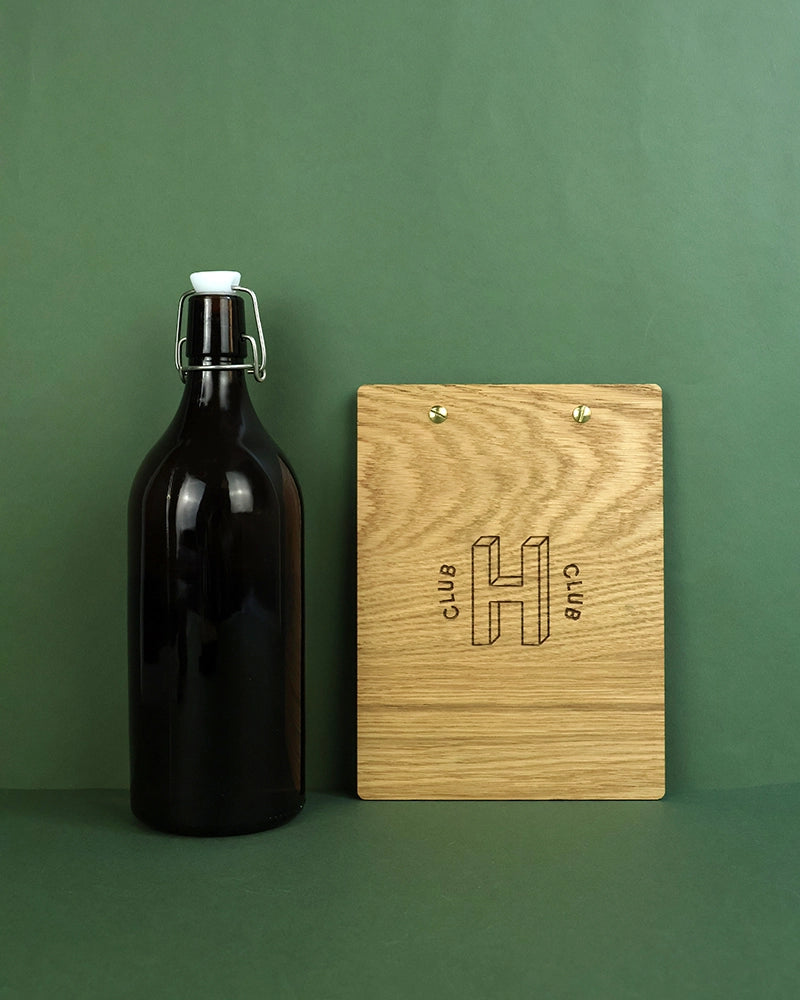 Porte Menu en bois A5 « Le Demi Vissé »