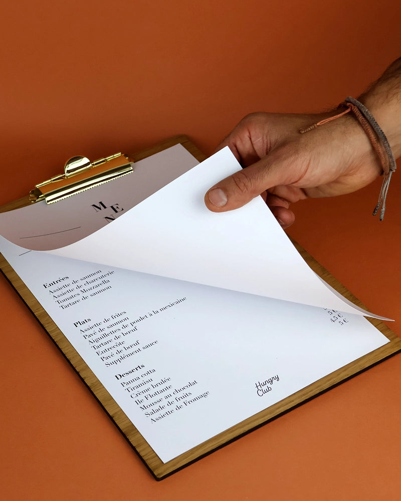 Porte Menu en bois à Pince A4 "le pincé"