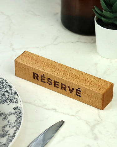 Support «Table Réservée» bois