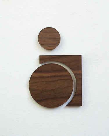 Plaque signalétique toilettes PMR en bois